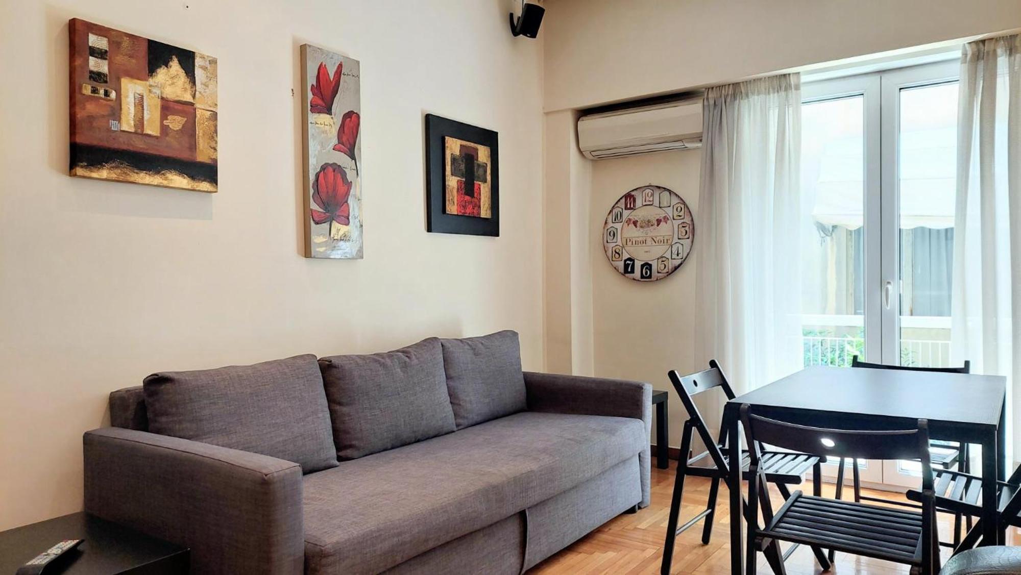 Lovely Apartment In Athens Center Atenas Exterior foto