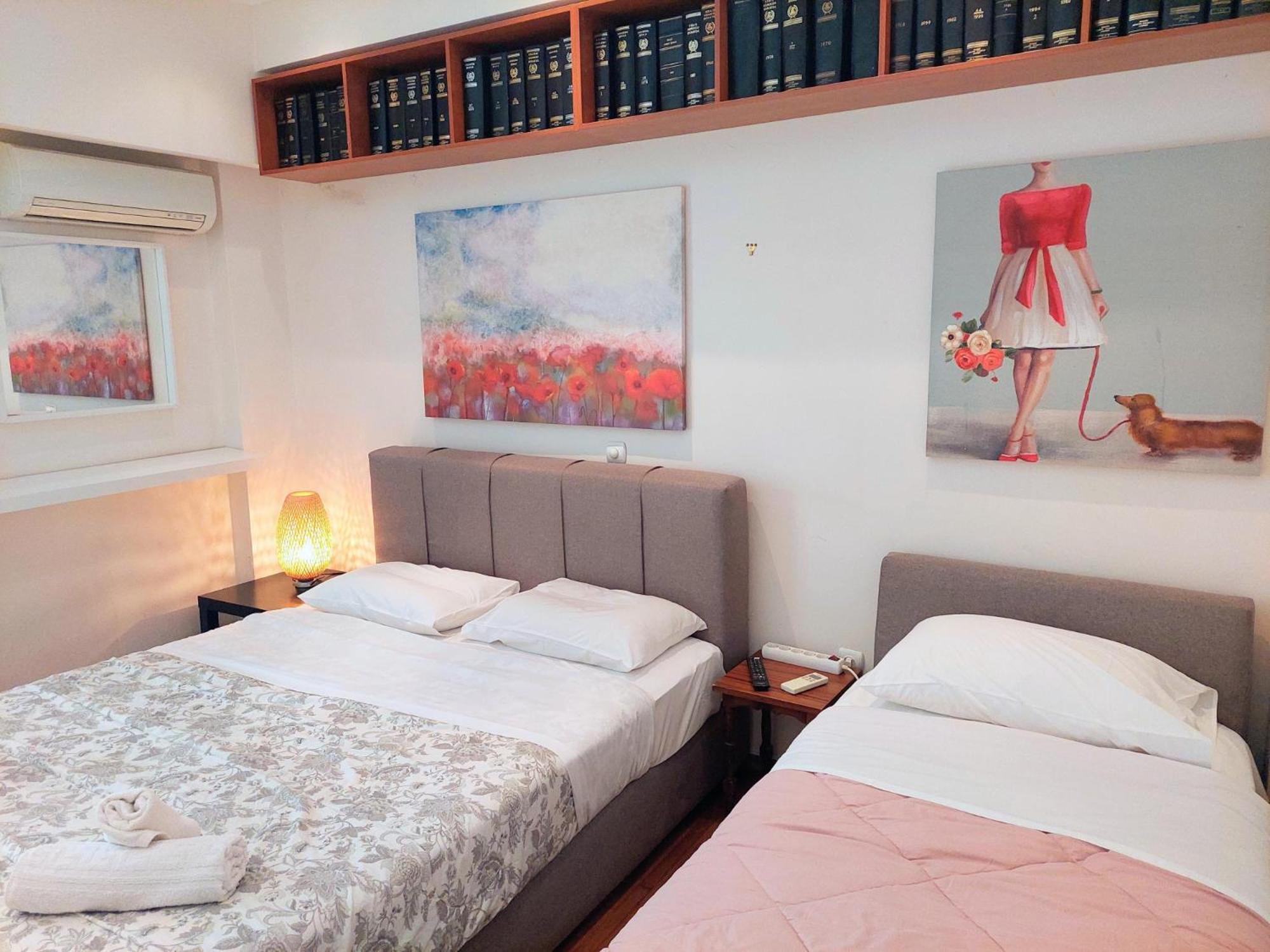 Lovely Apartment In Athens Center Atenas Exterior foto